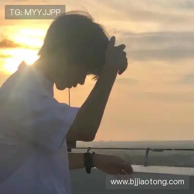 邢颂坦